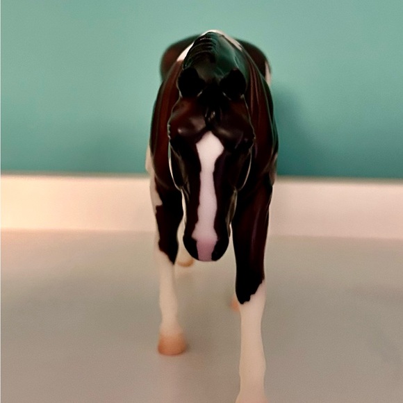 Breyer paint model #75402 modeled on cl American quarter horse mare AQHAM - Picture 3 of 5